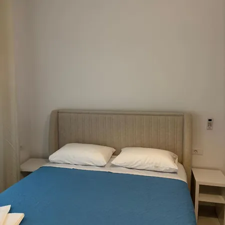 Apartment Kostas *